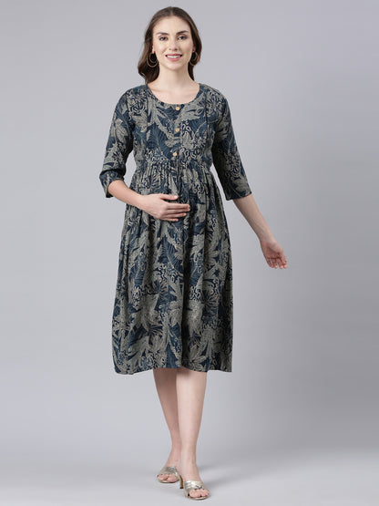 Oxford maternity and feeding dress