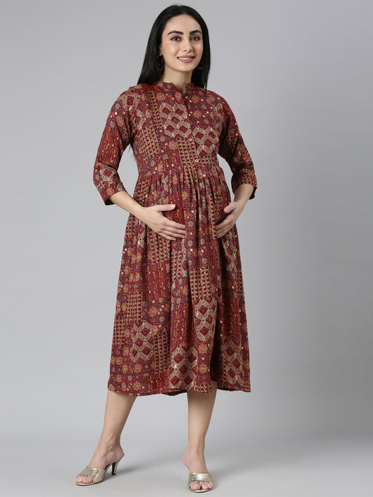 Persian maternity and feeding dress
