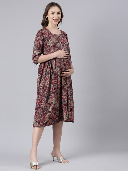 Sangria maternity and feeding dress