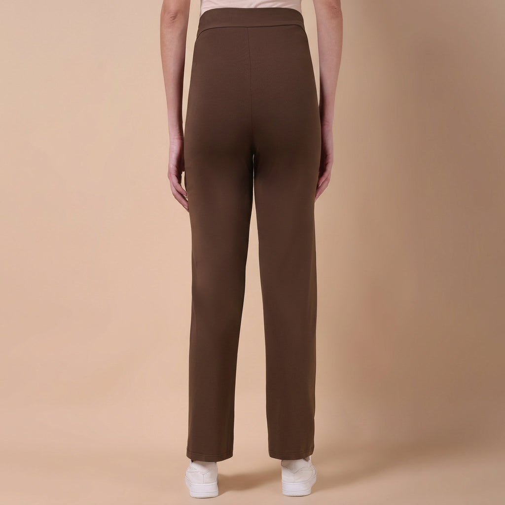 Maternity Comfy Straight Pant - Adjustable waist - Brown