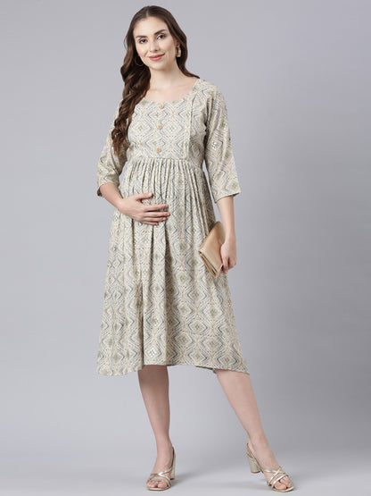 Harbor grey maternity and feeding dress