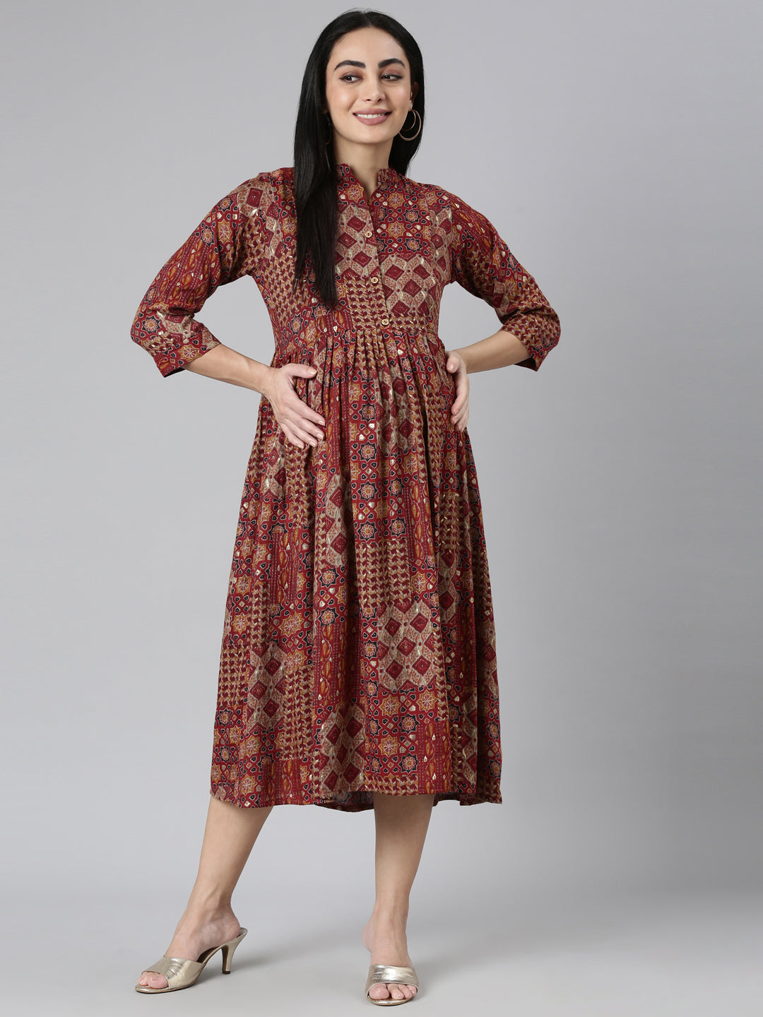 Persian maternity and feeding dress